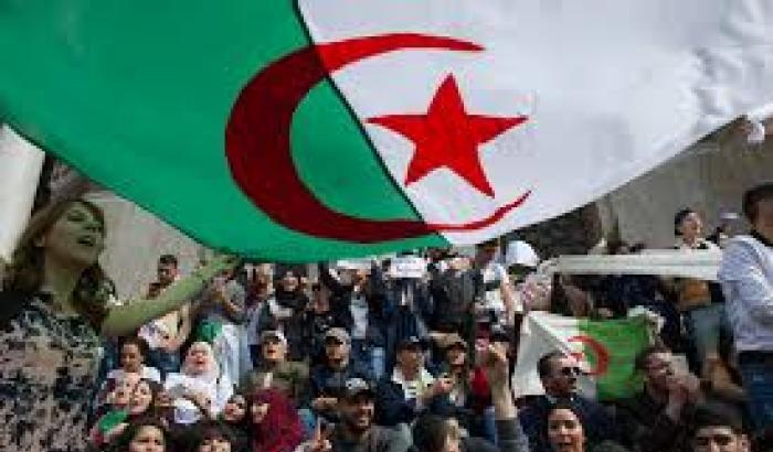 «La rivoluzione è laica»