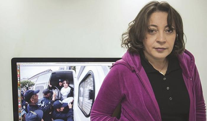 In Algeria pesanti condanne per «offesa all'islam»: una ginecologa femminista in carcere